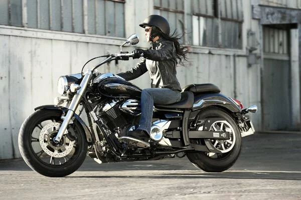 Yamaha XVS950A Midnight Star - we pay the VAT!!